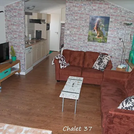 Dutchduochalet37 *